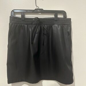 Shinestar Faux leather black skirt size medium